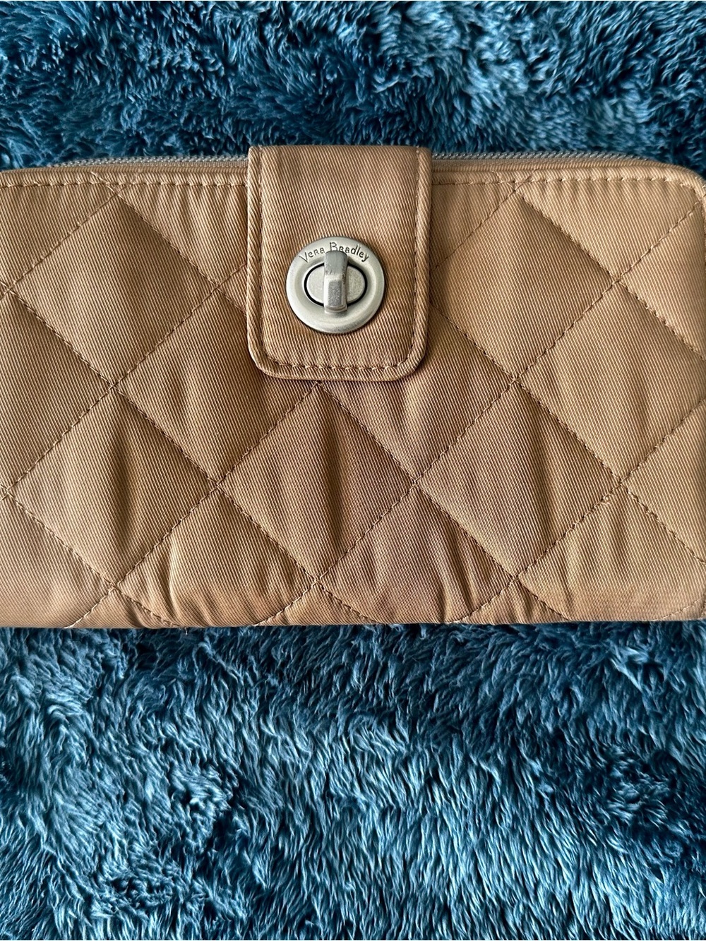 Vera Bradley RFID Turnlock Wallet Meadowlark Tan. New with Tags